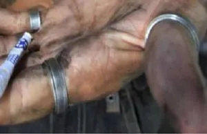 Vico delle Monachette, 21enne senegalese spaccia crack: arrestato dai carabinieri Centro storico, senegalese spaccia crack: arrestato dai carabinieri