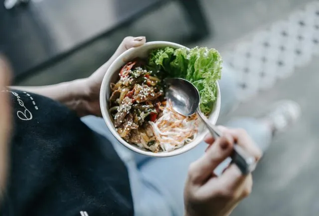 Il nutrizionista che imposta uno stile di vita: non solo dieta