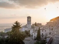 Accompagnatrici a Perugia: tra informazione, discrezione e contesto urbano Accompagnatrici a Perugia: tra informazione, discrezione e contesto urbano