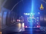 Incidente in galleria sulla A26: traffico critico in Liguria Incidente in galleria sulla A26: traffico critico in Liguria